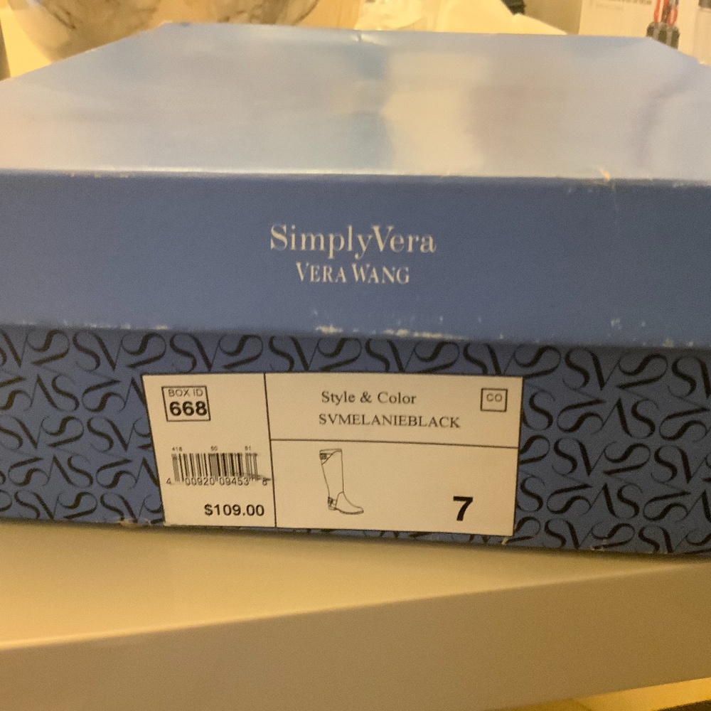 Vera Wang SVEMELNANIE Black Women’s Boots size 7;